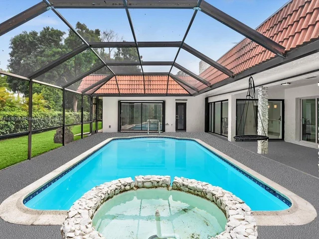 620 Sea Turtle Way, Plantation FL 33324