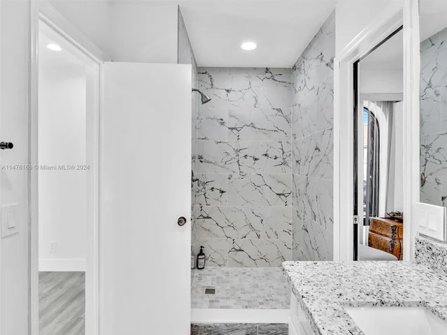 620 Sea Turtle Way, Plantation FL 33324