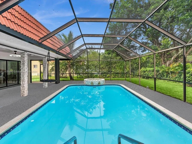 620 Sea Turtle Way, Plantation FL 33324