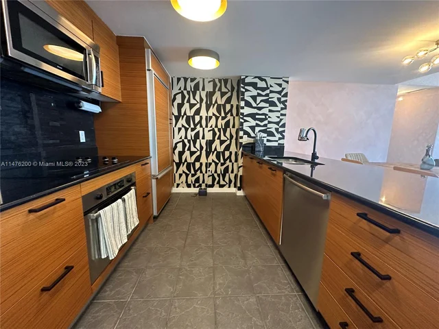 50 Biscayne Blvd # 4311, Miami FL 33132