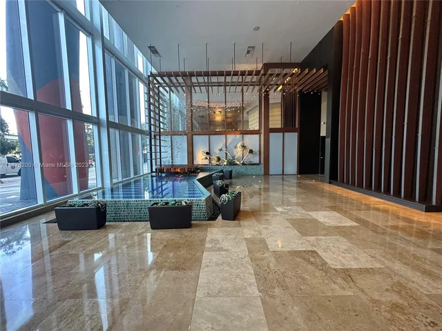 50 Biscayne Blvd # 4311, Miami FL 33132