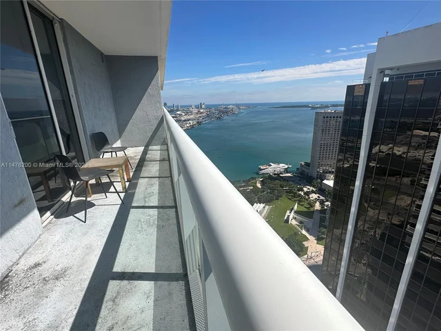 50 Biscayne Blvd # 4311, Miami FL 33132