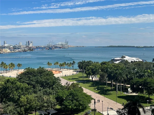 50 Biscayne Blvd # 4311, Miami FL 33132