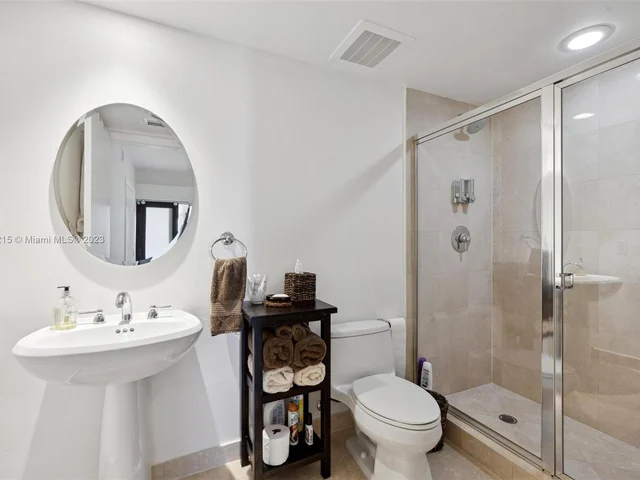 1830 S Ocean Dr # 4102, Hallandale Beach FL 33009