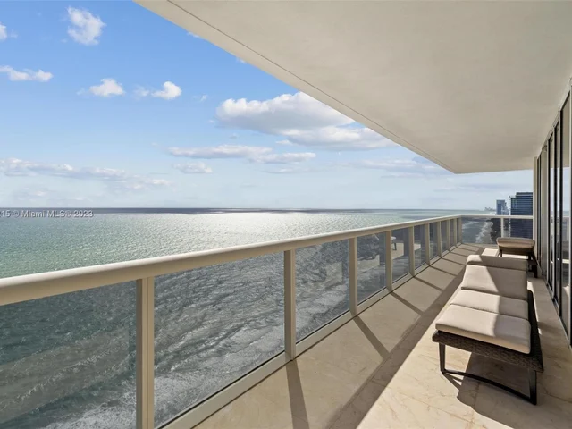 1830 S Ocean Dr # 4102, Hallandale Beach FL 33009