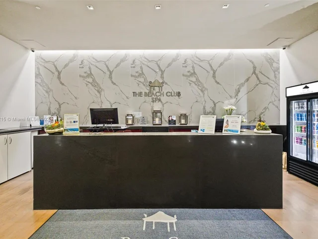 1830 S Ocean Dr # 4102, Hallandale Beach FL 33009