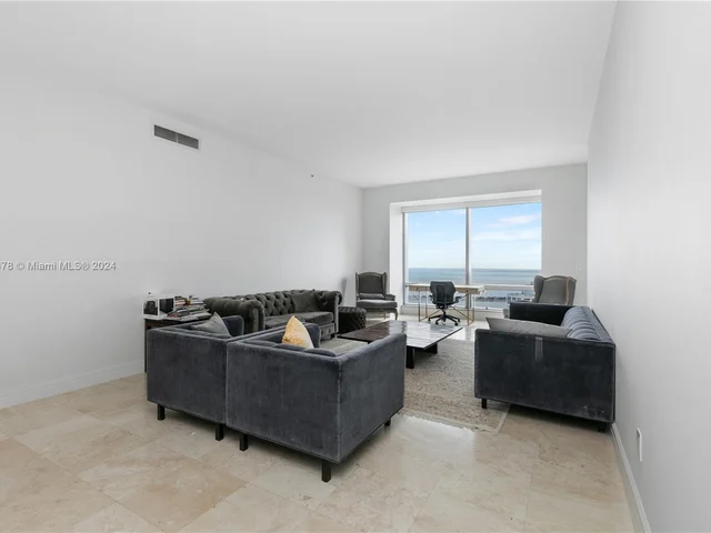 1425 Brickell Ave # 41A, Miami FL 33131