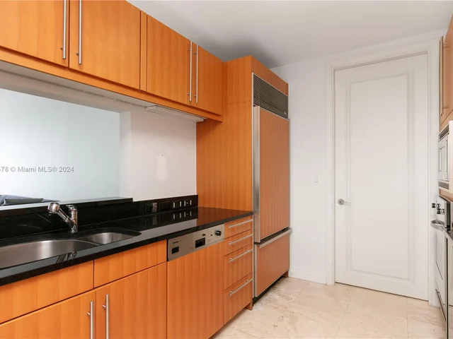 1425 Brickell Ave # 41A, Miami FL 33131