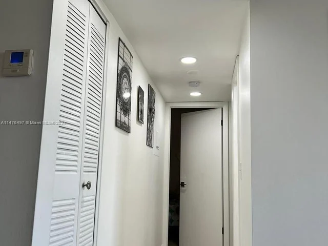 6820 W Flagler St # 409, Miami FL 33144