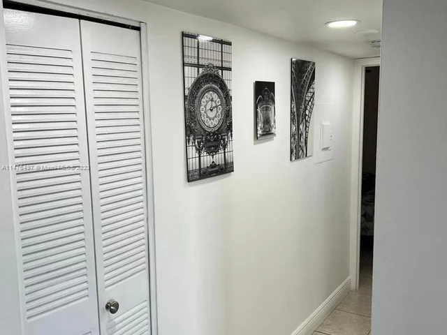 6820 W Flagler St # 409, Miami FL 33144