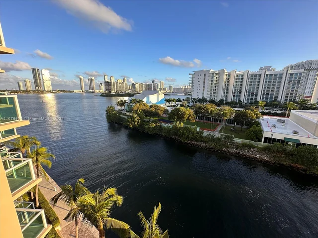 3330 NE 190th St # 717, Aventura FL 33180