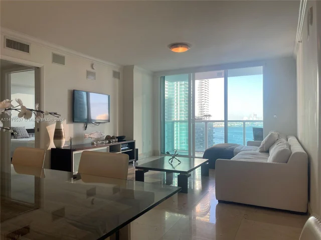 31 SE 5th St # 1908, Miami FL 33131