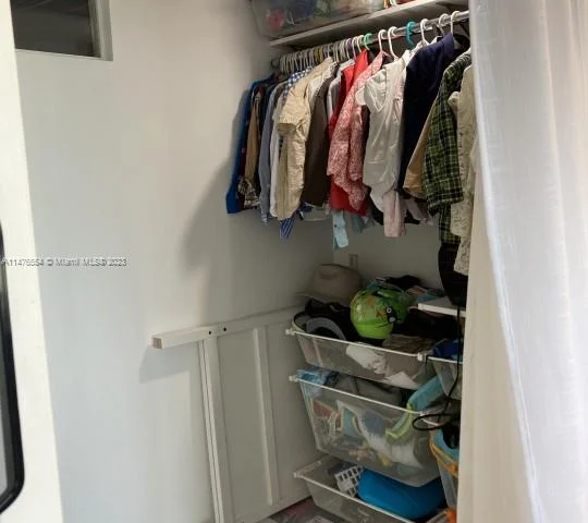 5700 Collins Ave # 16H, Miami Beach FL 33140