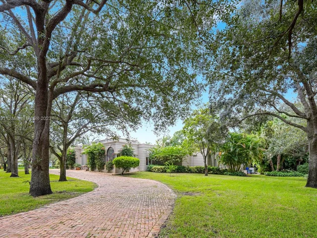 4300 Toledo St, Coral Gables FL 33146