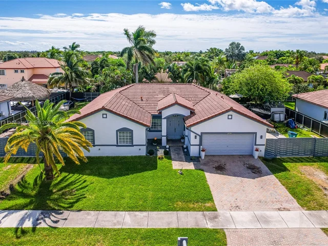 14214 SW 289th Ter, Homestead FL 33033