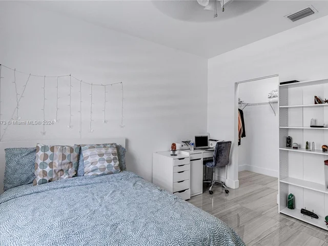 14214 SW 289th Ter, Homestead FL 33033