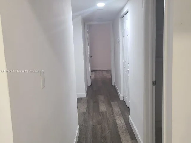 6780 W 2nd Ct # 203, Hialeah FL 33012