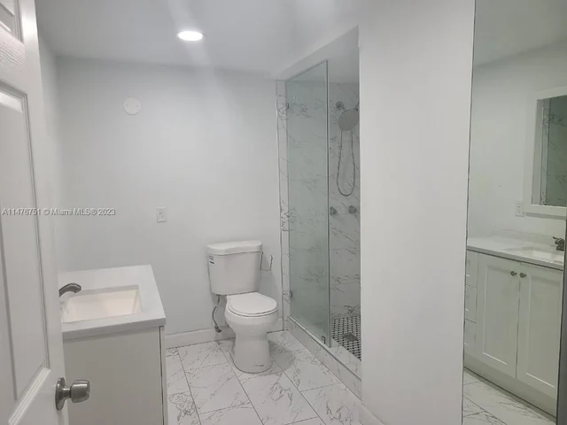 6780 W 2nd Ct # 203, Hialeah FL 33012