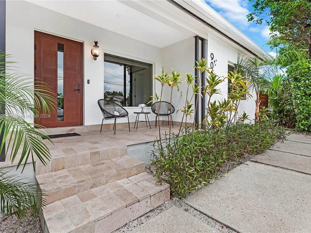 9065 Emerson Ave, Surfside FL 33154