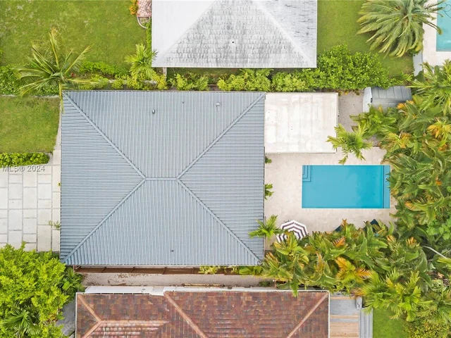 9065 Emerson Ave, Surfside FL 33154