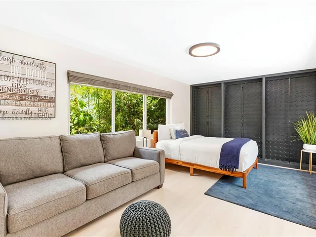 9065 Emerson Ave, Surfside FL 33154