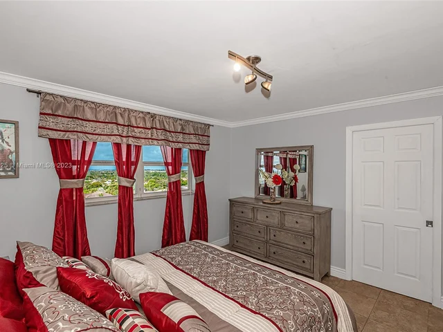 1160 Hillsboro Mile # 904, Hillsboro Beach FL 33062