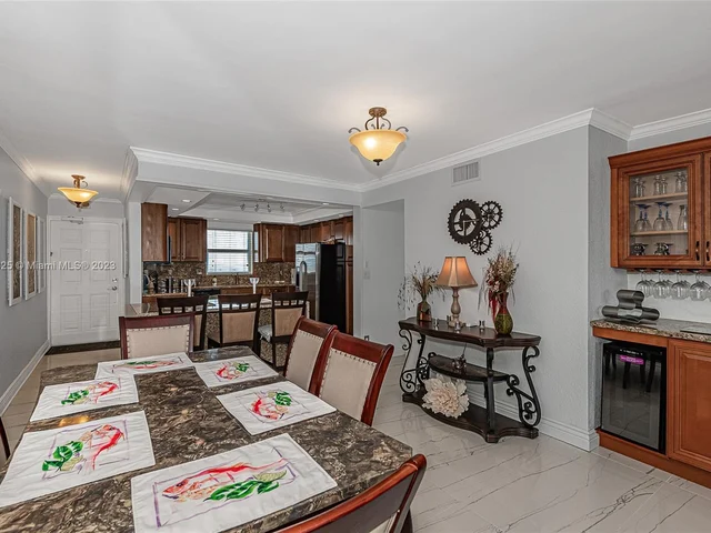 1160 Hillsboro Mile # 904, Hillsboro Beach FL 33062