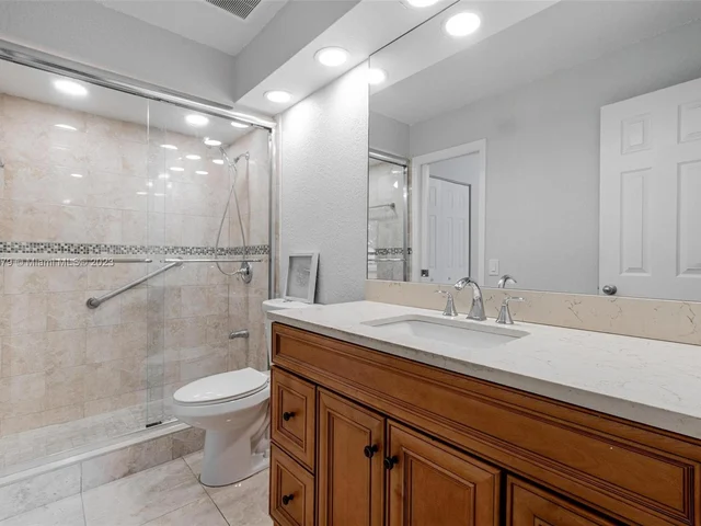 15270 SW 45th Ter # 61, Miami FL 33185