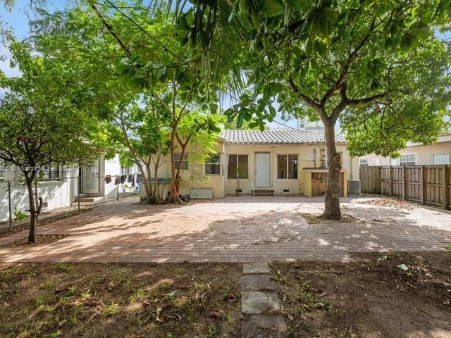 1915 Normandy Drive, Miami Beach FL 33141