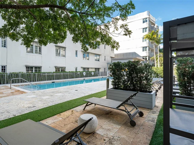 2155 Washington Ct # 307, Miami Beach FL 33139