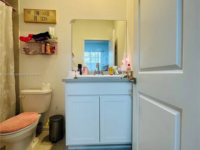 484 NE 4th Ter # 484, Florida City FL 33034