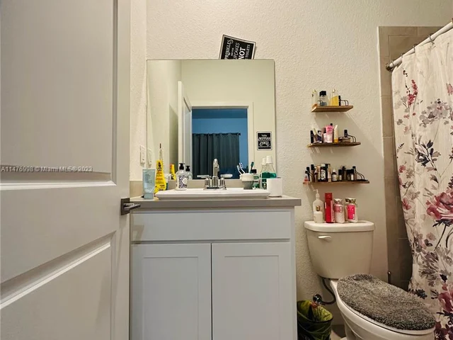 484 NE 4th Ter # 484, Florida City FL 33034