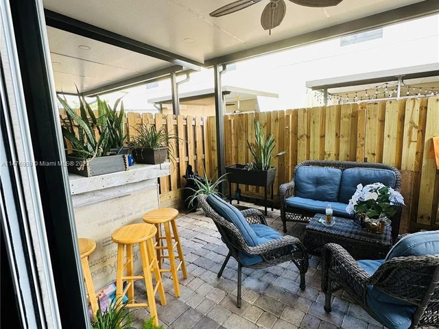 484 NE 4th Ter # 484, Florida City FL 33034