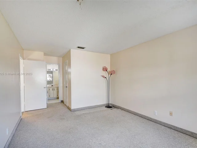 5343 Mariesa Ave # 5343, West Palm Beach FL 33417