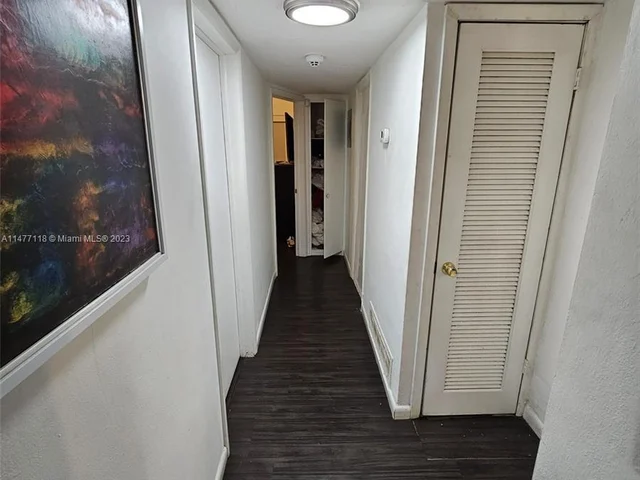 920 NW 200th St, Miami Gardens FL 33169