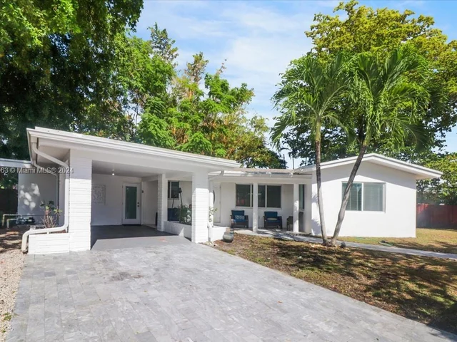 529 NE 14th PL, Fort Lauderdale FL 33304