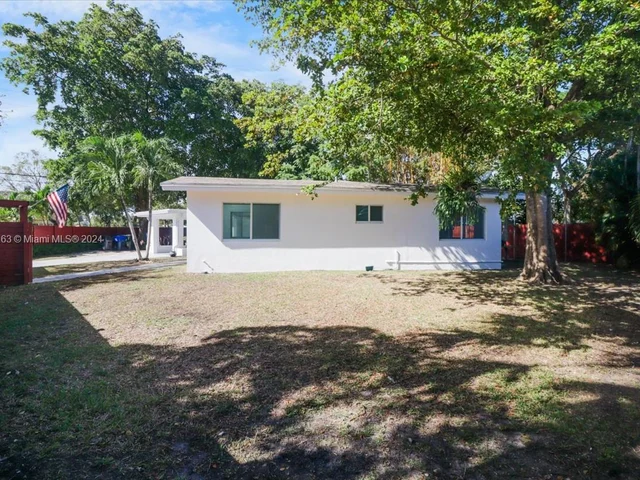 529 NE 14th PL, Fort Lauderdale FL 33304