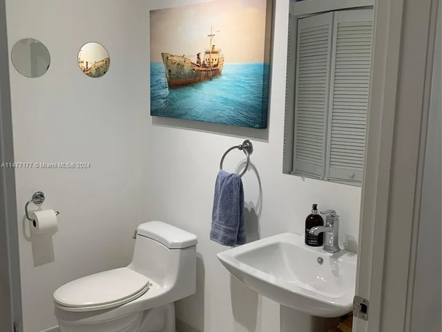 3470 E Coast Ave # H1012, Miami FL 33137