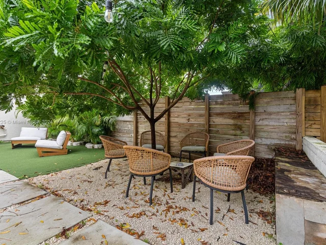 806 SW 29th St # 806, Fort Lauderdale FL 33315