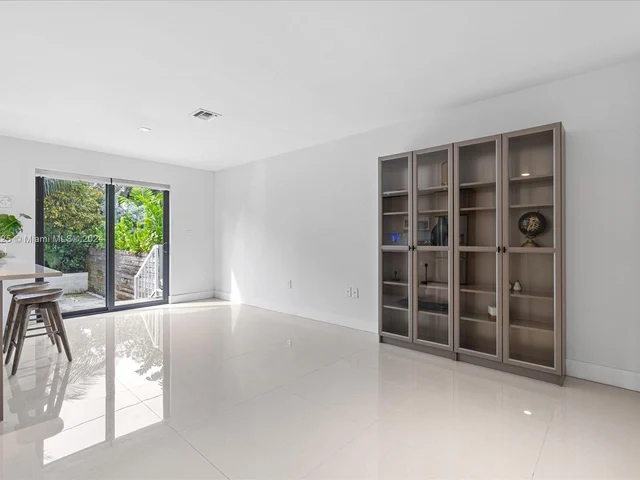 806 SW 29th St # 806, Fort Lauderdale FL 33315