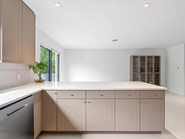 806 SW 29th St # 806, Fort Lauderdale FL 33315