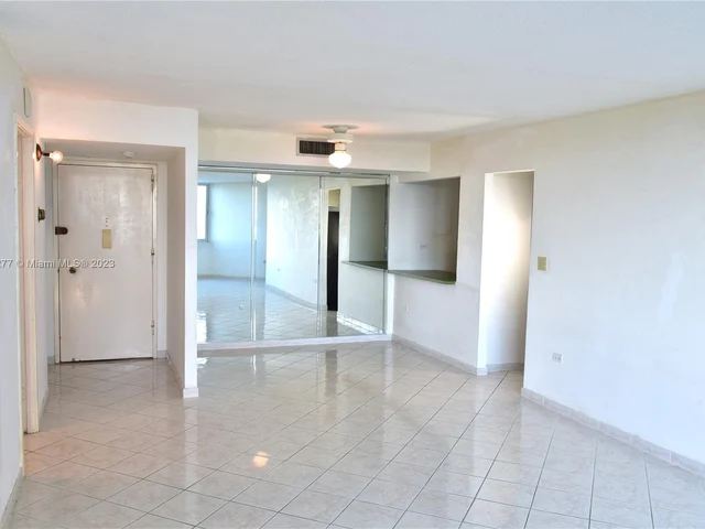 7135 Collins Ave # 501, Miami Beach FL 33141