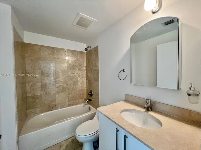 3330 NE 190th St # 2319, Aventura FL 33180