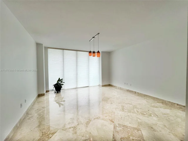 3330 NE 190th St # 2319, Aventura FL 33180