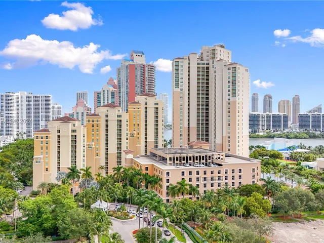 3330 NE 190th St # 2319, Aventura FL 33180