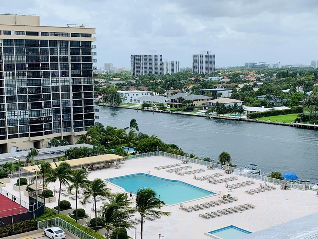 1950 S Ocean Dr # 7A, Hallandale Beach FL 33009