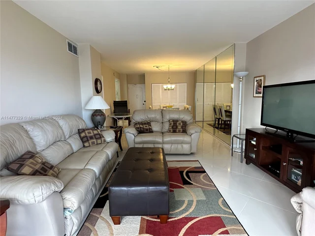 1950 S Ocean Dr # 7A, Hallandale Beach FL 33009