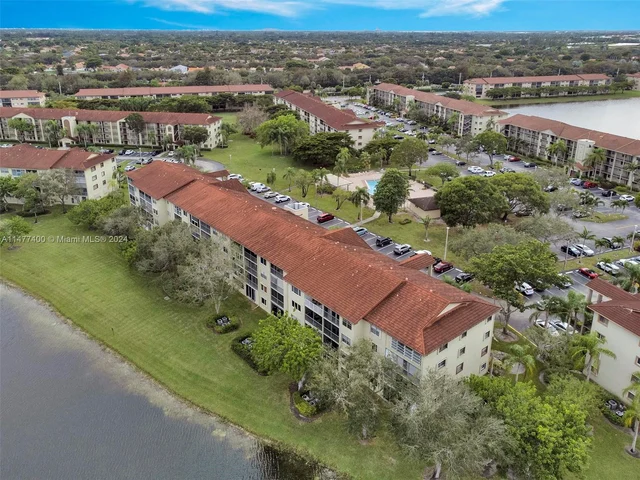 13055 SW 15th Ct # 408S, Pembroke Pines FL 33027