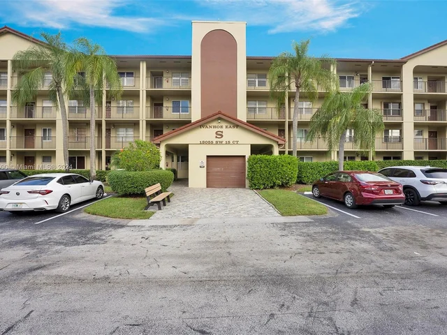 13055 SW 15th Ct # 408S, Pembroke Pines FL 33027