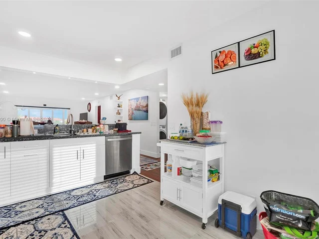 13055 SW 15th Ct # 408S, Pembroke Pines FL 33027